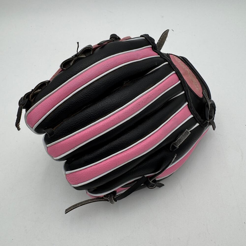 Hello Kitty T-ball Glove RHT Right Hand Throw 9.5"
